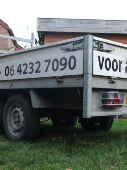 Beletterig Aanhanger